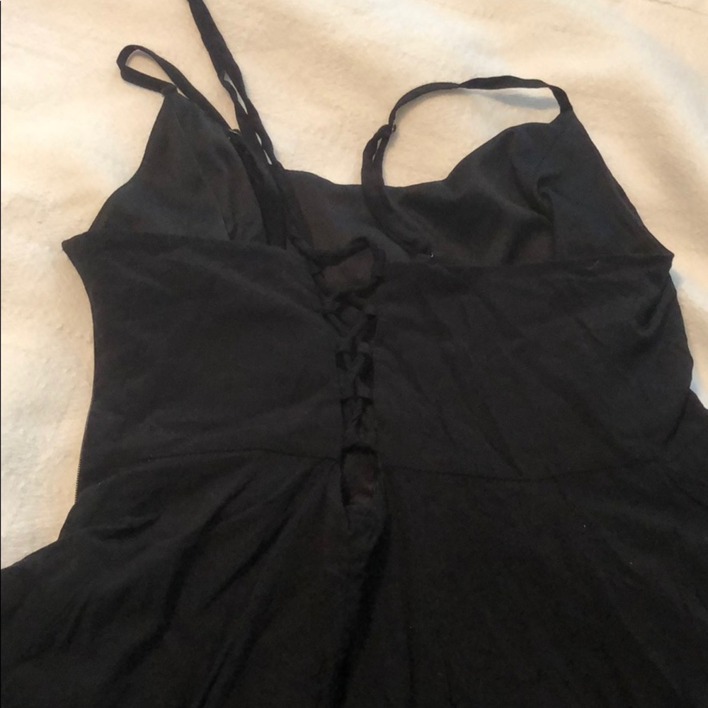 Dress - Picture 4 of 4